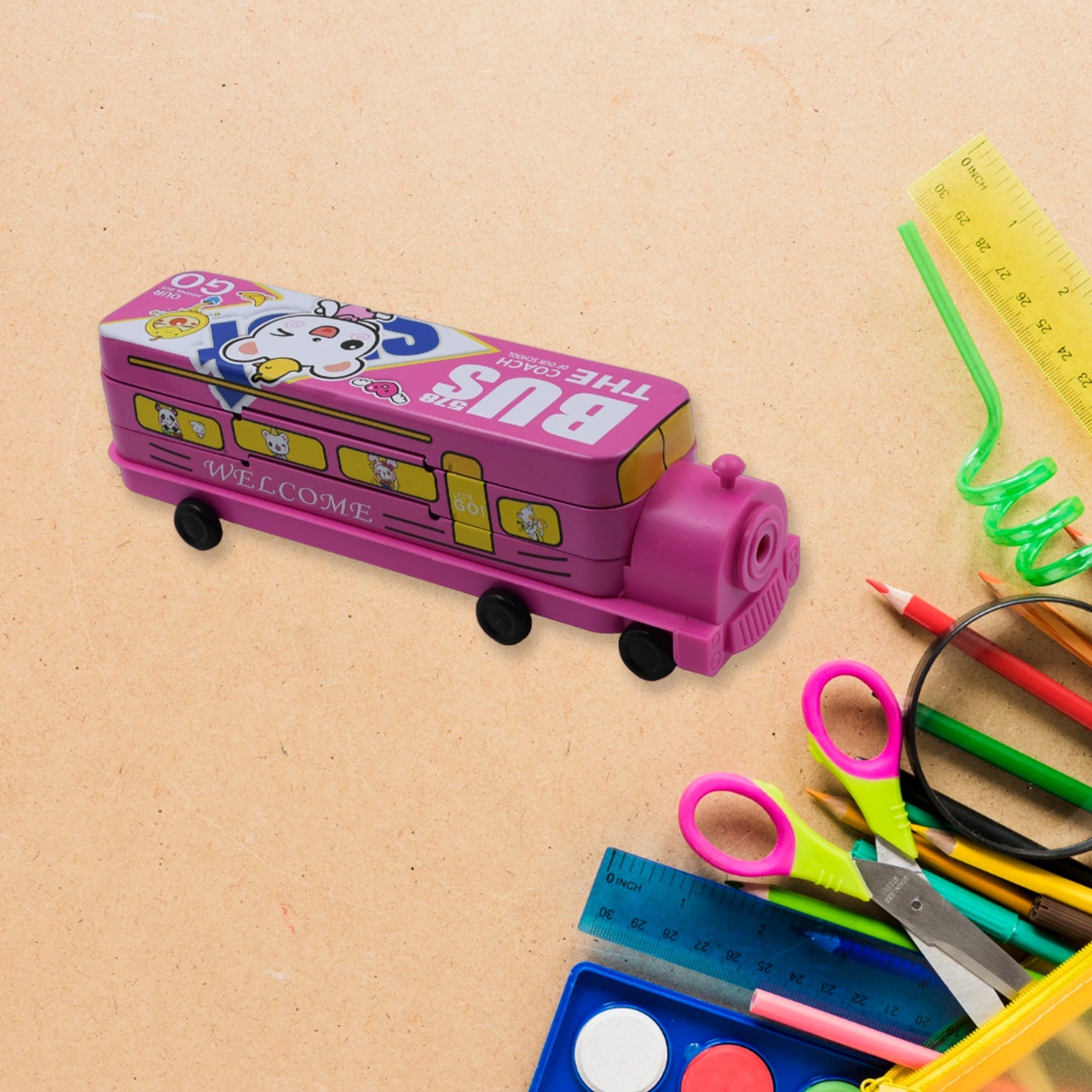 Double decker bus-shaped pencil case with sharpener. Double decker bus-shaped pencil case with sharpener.